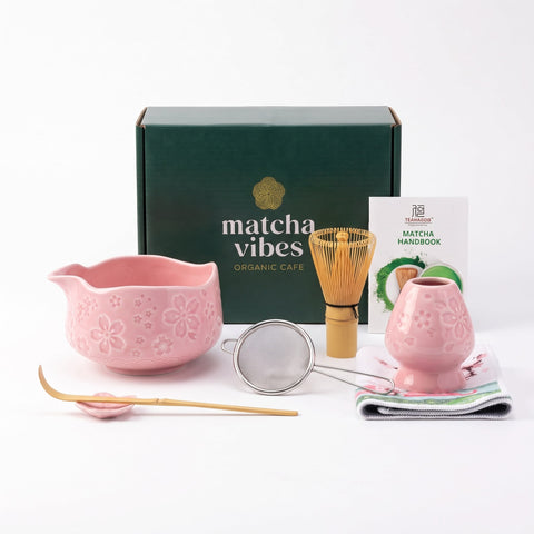 SAKURA MATCHA MAKING SET